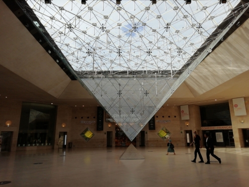 Louvre.jpeg